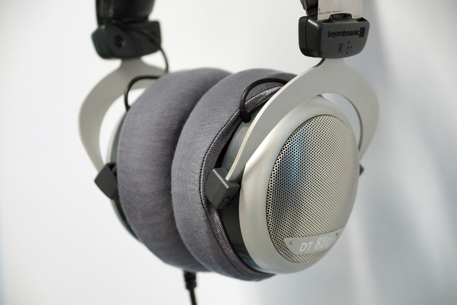 Beyerdynamic DT880 Edition 2005のイヤーパッド与mimimamo兼容