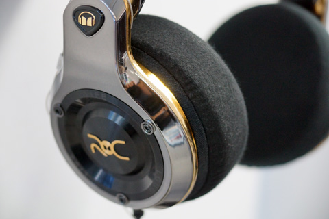 MONSTER ROC Sport Black Platinumのイヤーパッド与mimimamo兼容 
