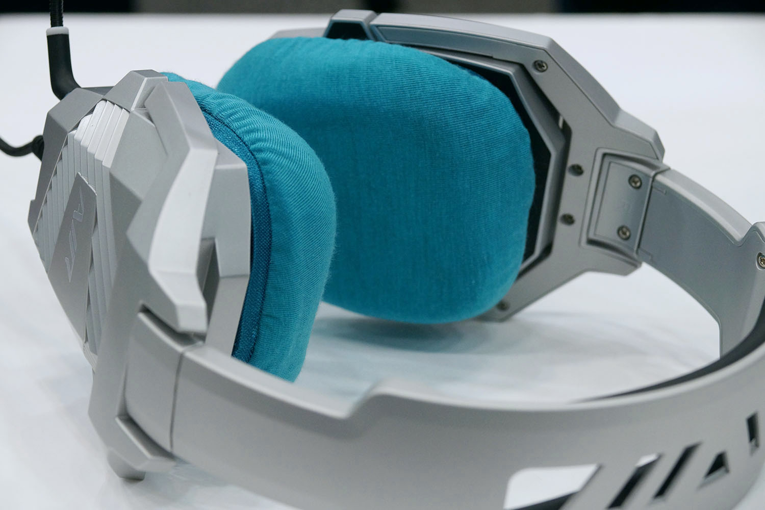 HORI AIR ULTIMATE for Playstation4のイヤーパッド与mimimamo兼容 
