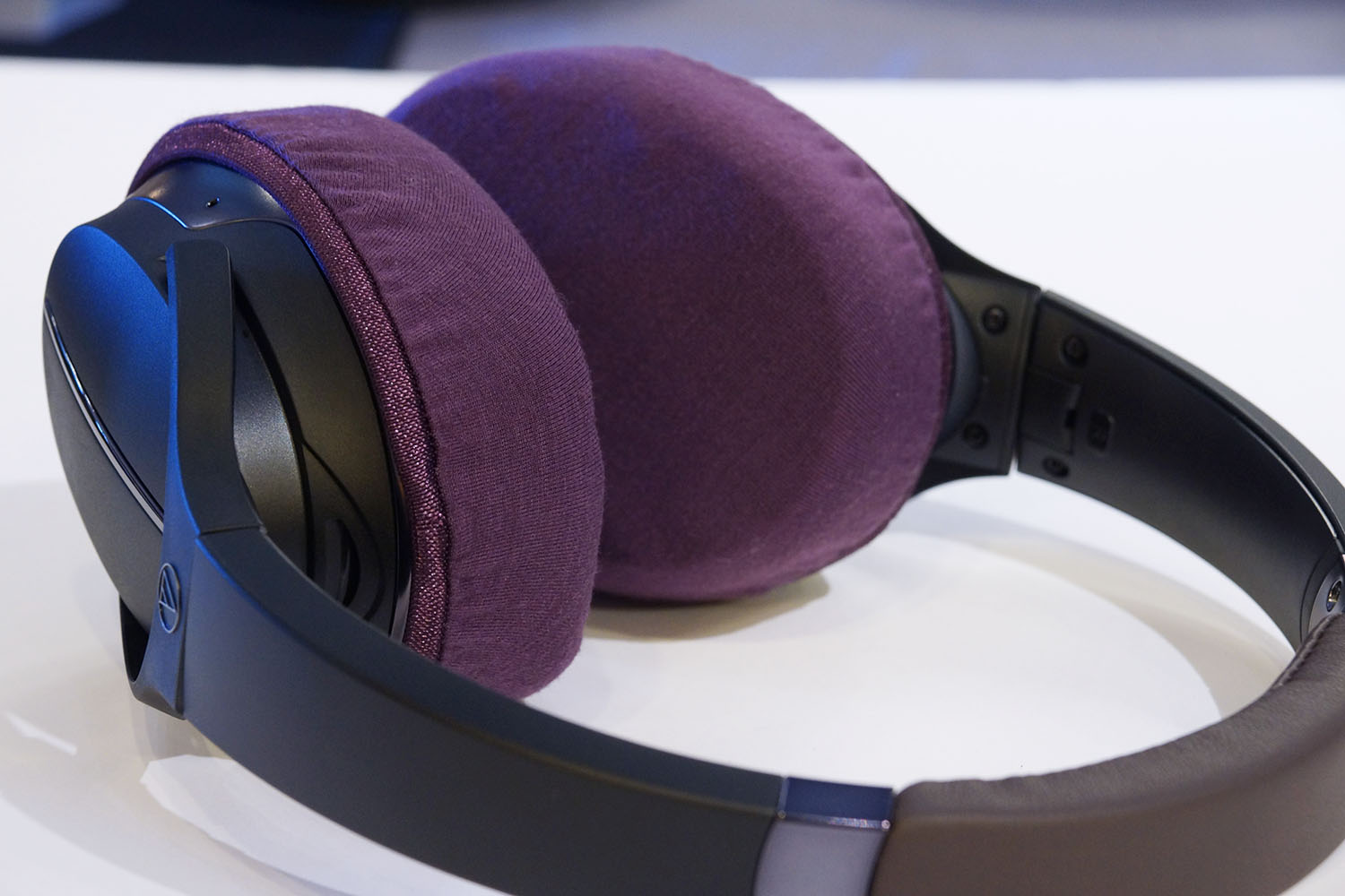audio-technica ATH-DWL770のイヤーパッド与mimimamo兼容