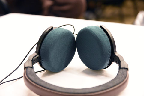 audio-technica ATH-ESW9のイヤーパッド与mimimamo兼容 
