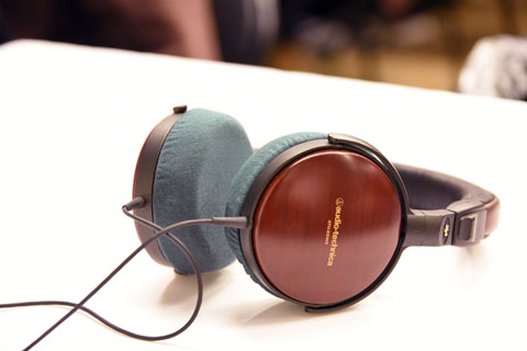 audio-technica ATH-ESW9のイヤーパッド与mimimamo兼容 
