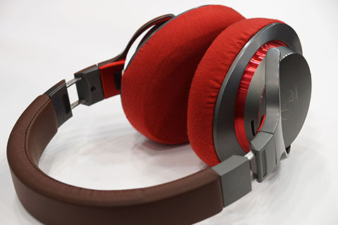 audio-technica ATH-MSR7bのイヤーパッド与mimimamo兼容 
