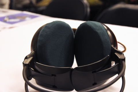 audio-technica ATH-W10VTGのイヤーパッド与mimimamo兼容 
