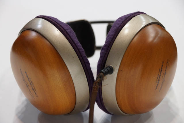 audio-technica ATH-W10LTDのイヤーパッド与mimimamo兼容 
