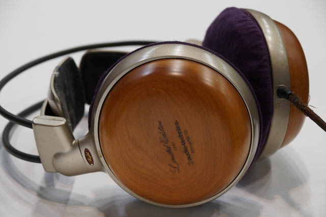 audio-technica ATH-W10LTDのイヤーパッド与mimimamo兼容 
