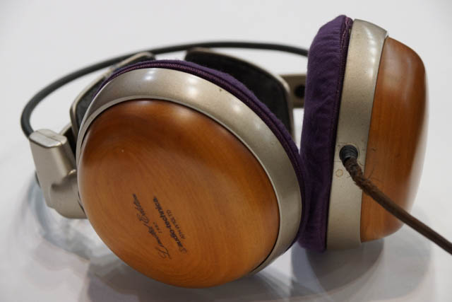 audio-technica ATH-W10LTDのイヤーパッド与mimimamo兼容 
