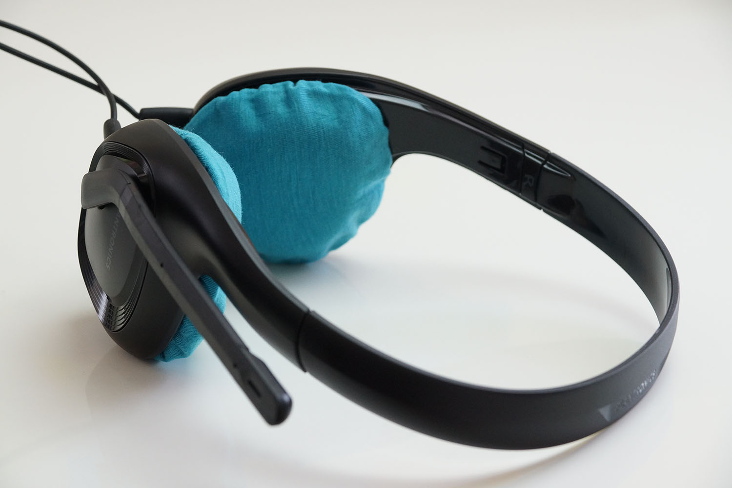 plantronics AUDIO628のイヤーパッド与mimimamo兼容 
