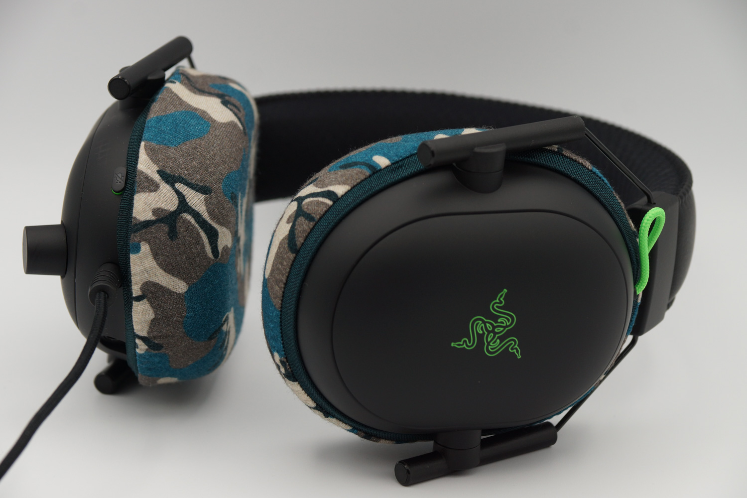 RAZER BlackShark V2のイヤーパッド与mimimamo兼容