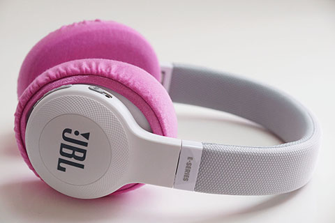 JBL E55BTのイヤーパッド与mimimamo兼容 
