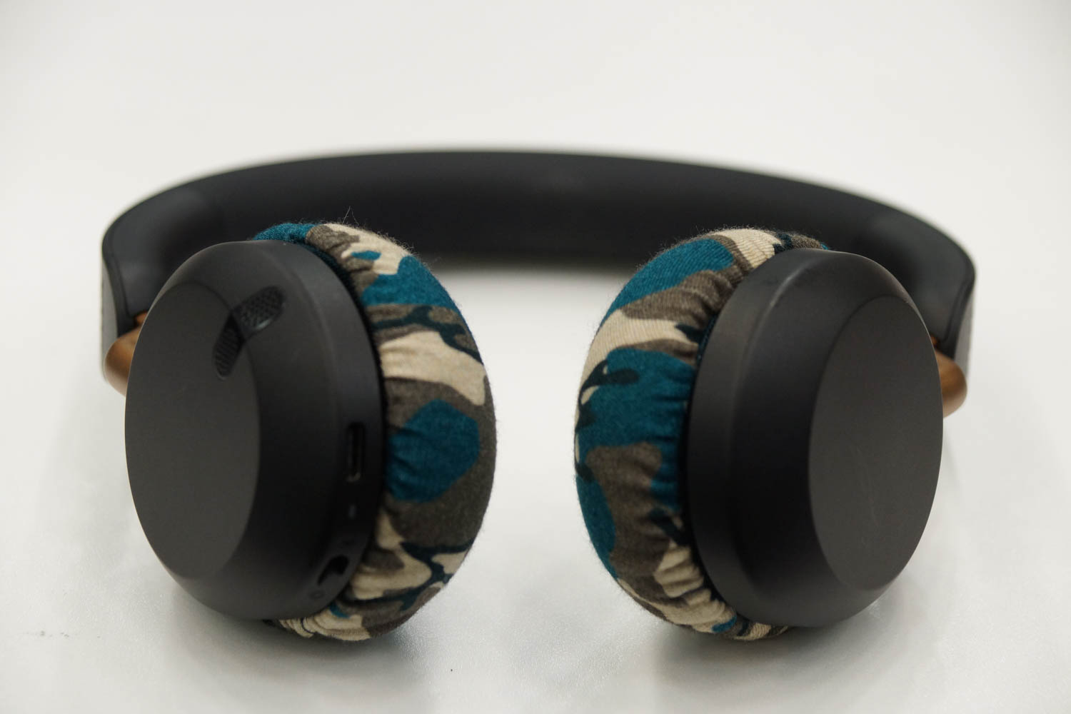 Jabra Elite 45hのイヤーパッド与mimimamo兼容