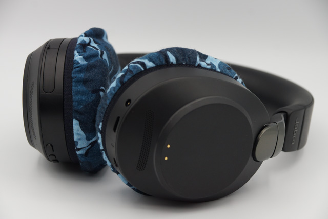 Jabra EVOLVE2 85のイヤーパッド与mimimamo兼容 
