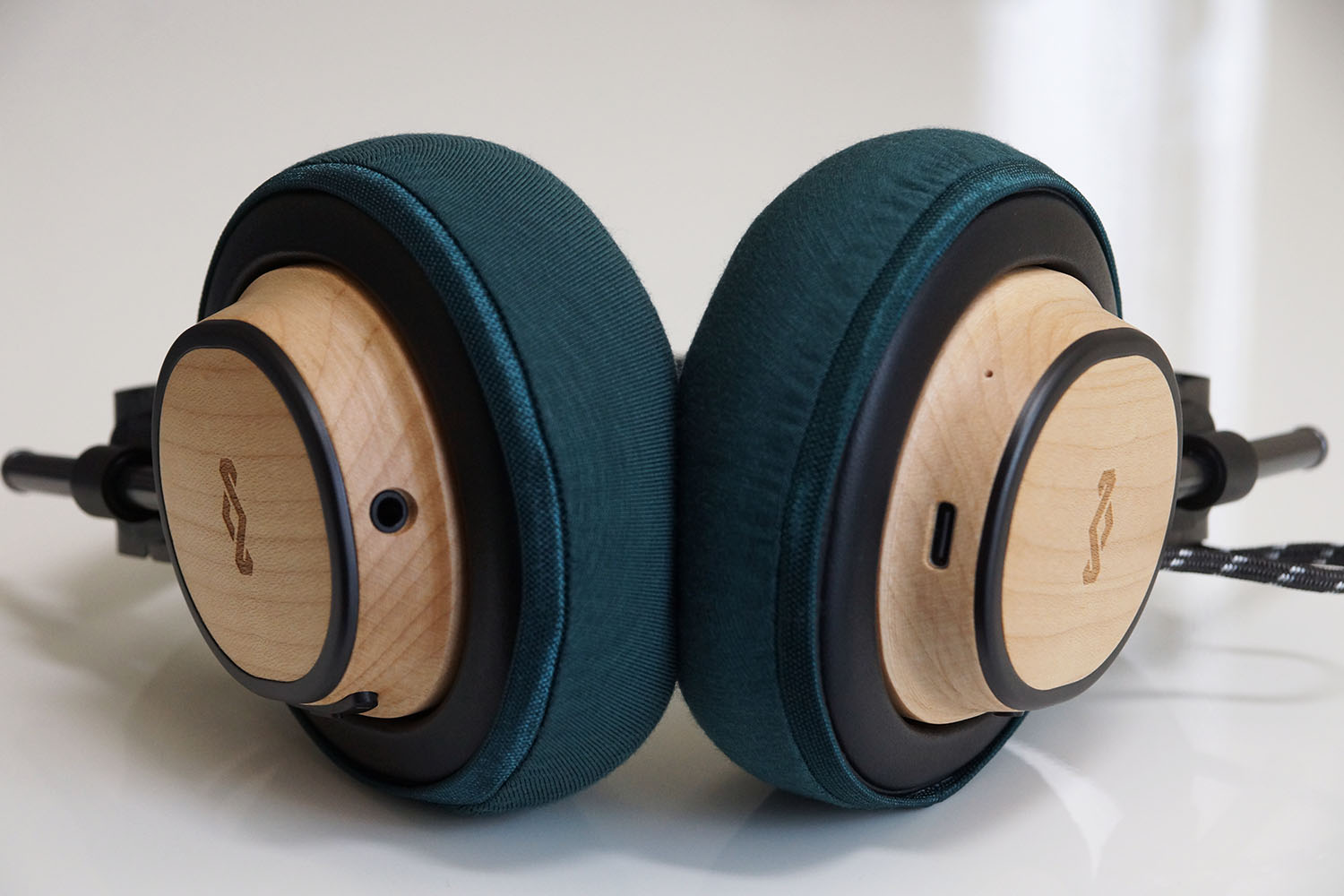 House of Marley Exodusのイヤーパッド与mimimamo兼容
