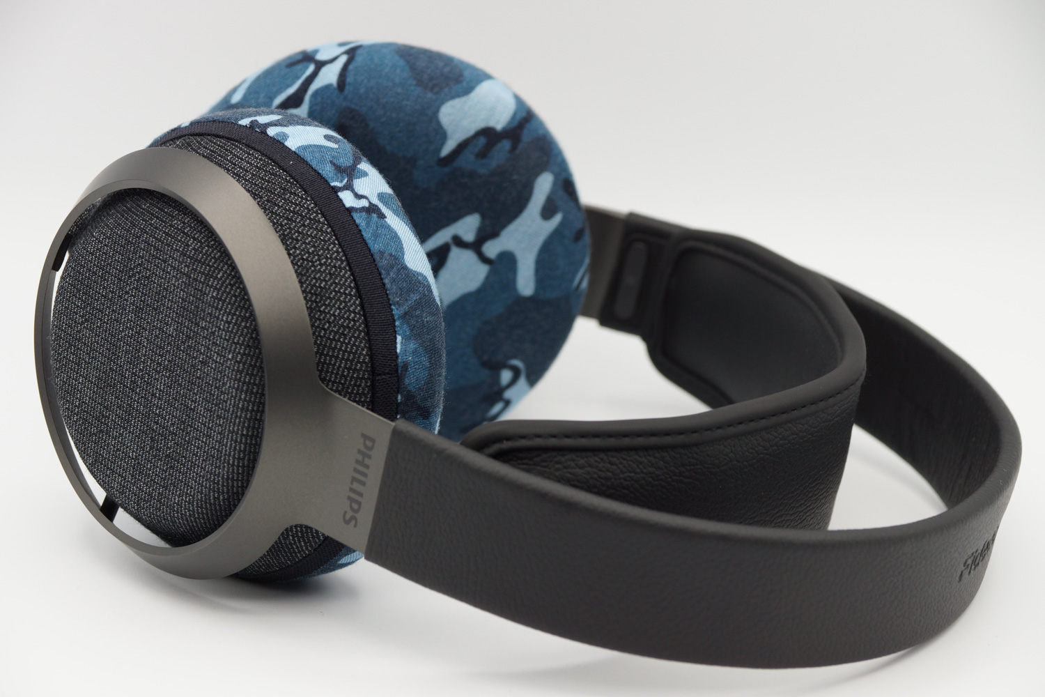 Philips Fidelio X3のイヤーパッド与mimimamo兼容
