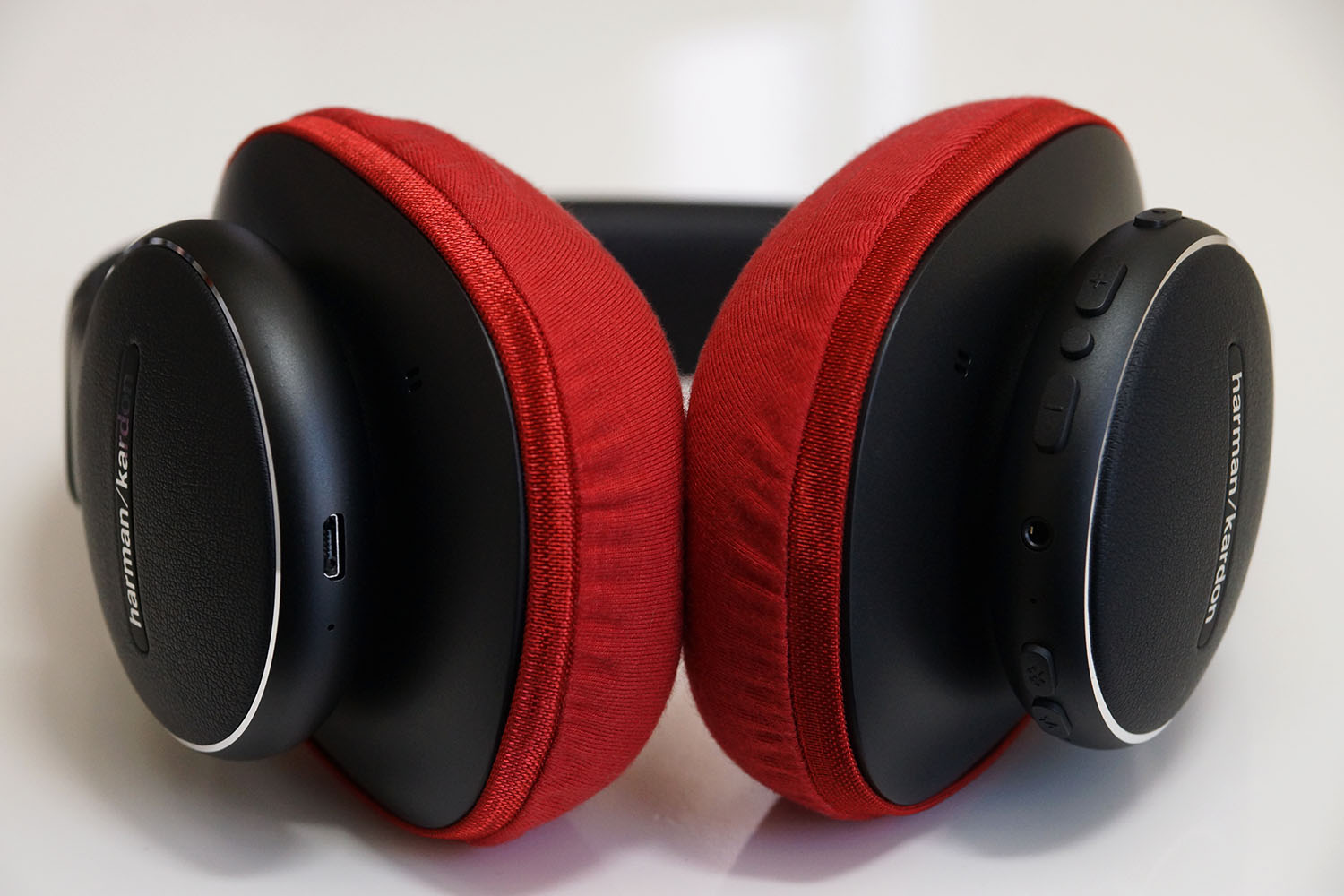 harman/kardon FLY ANCのイヤーパッド与mimimamo兼容