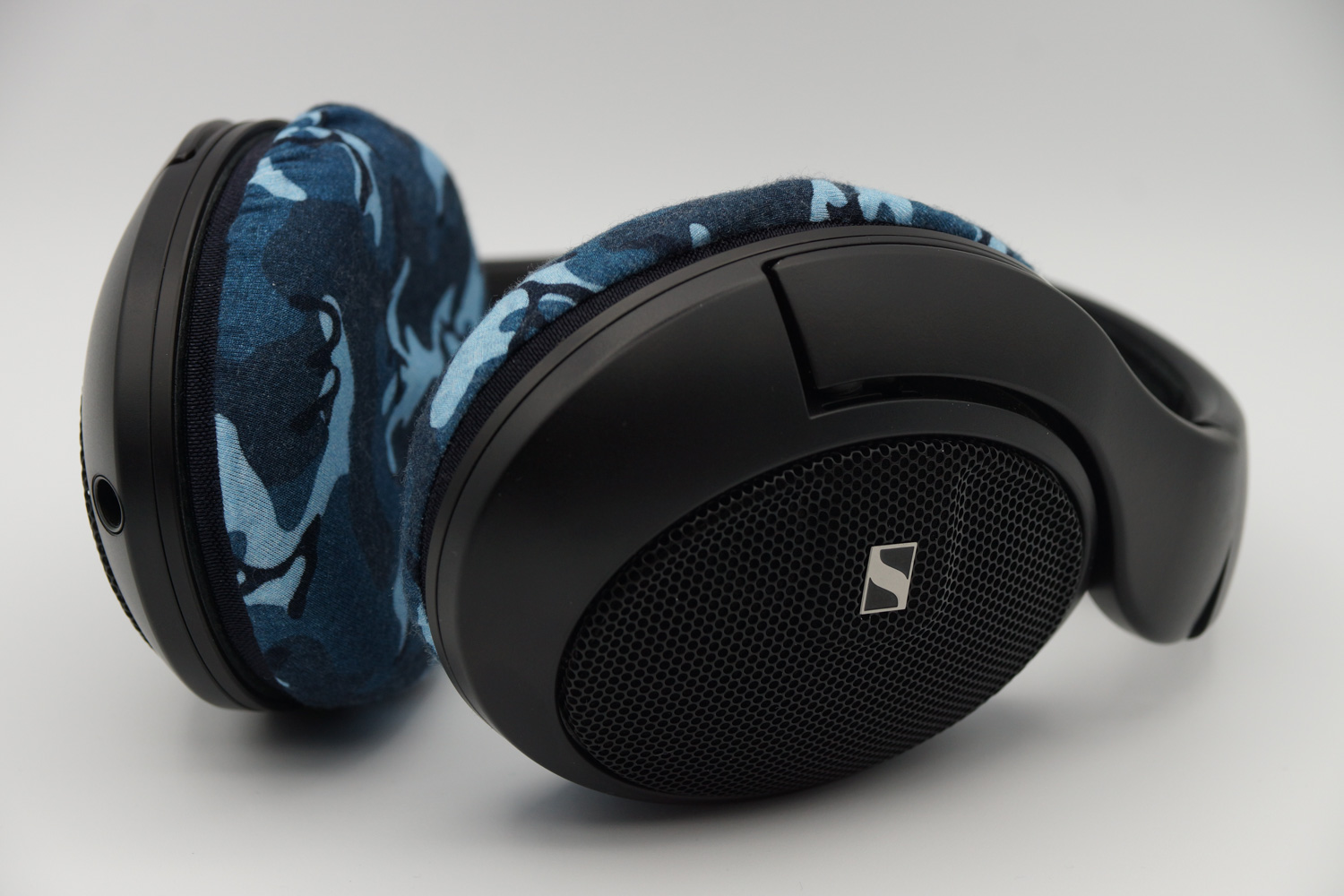 SENNHEISER HD560Sのイヤーパッド与mimimamo兼容