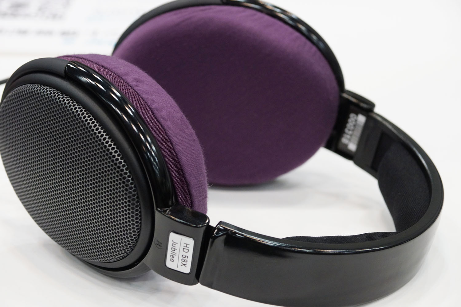SENNHEISER HD58X Jubileeのイヤーパッド与mimimamo兼容 

