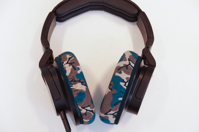 AUSTRIAN AUDIO Hi-X60のイヤーパッド与mimimamo兼容 

