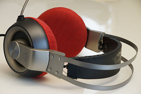 Trust GXT 435 Ironn 7.1 Gaming Headsetのイヤーパッド与mimimamo兼容 
