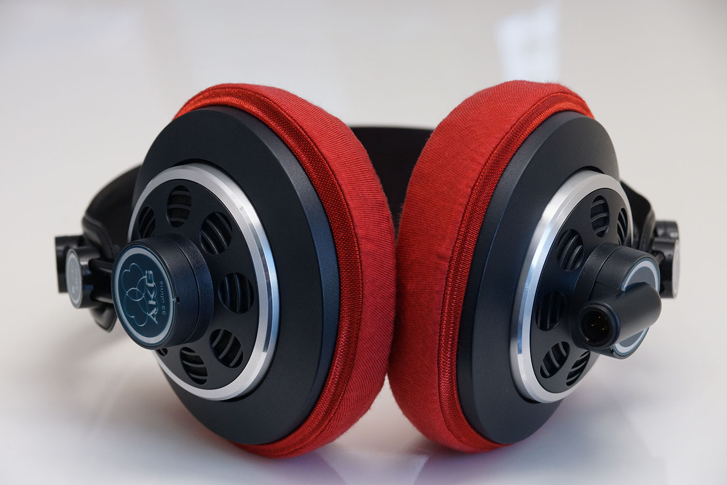 AKG K240 MKIIのイヤーパッド与mimimamo兼容