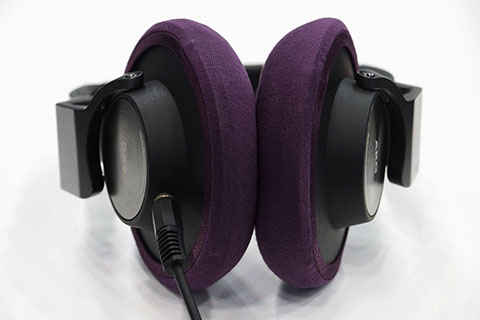 AKG K550MKIIのイヤーパッド与mimimamo兼容 
