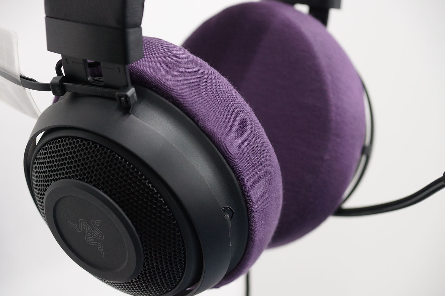 Razer Kraken Pro V2のイヤーパッド与mimimamo兼容