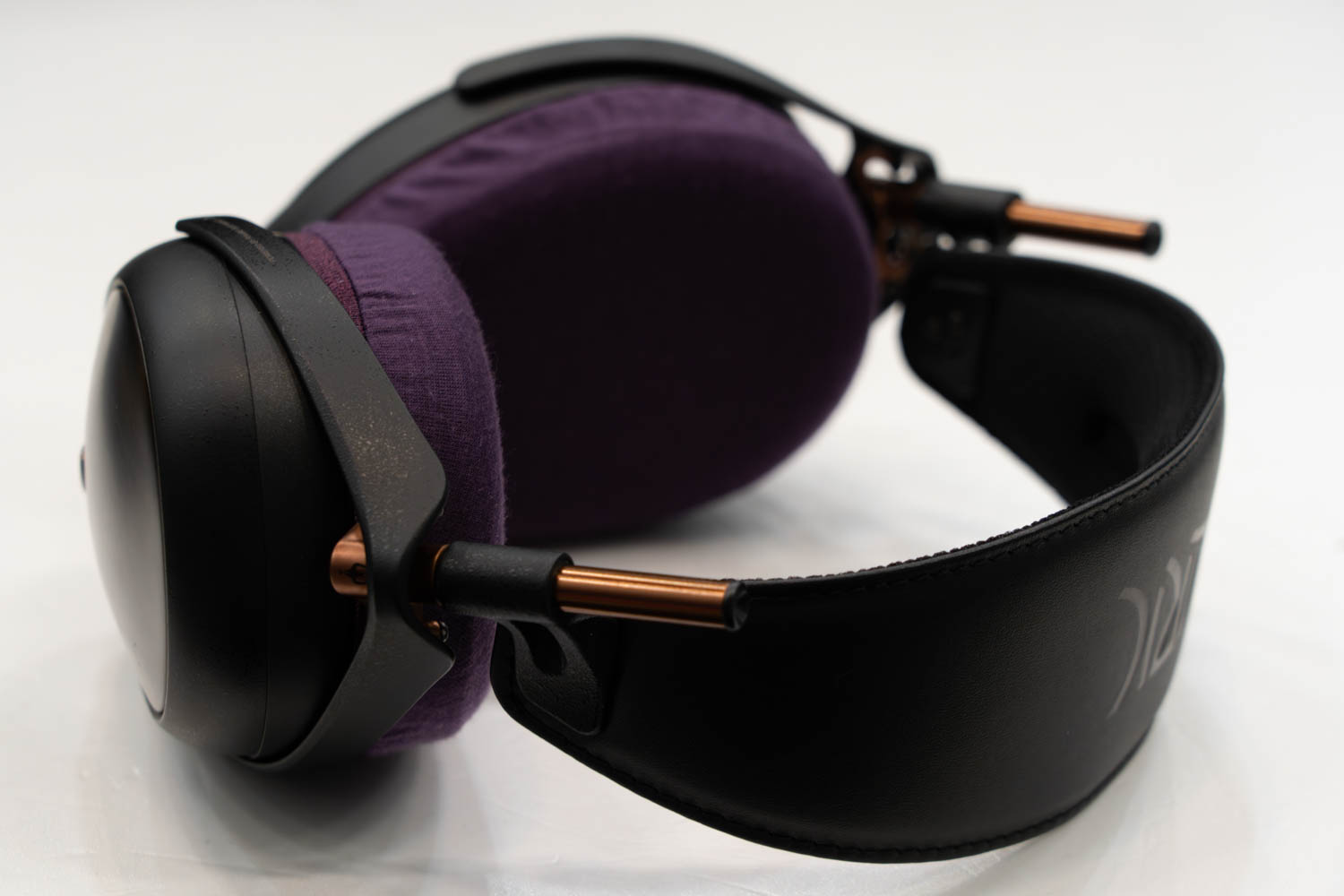 Meze Audio LIRIC IIのイヤーパッド与mimimamo兼容