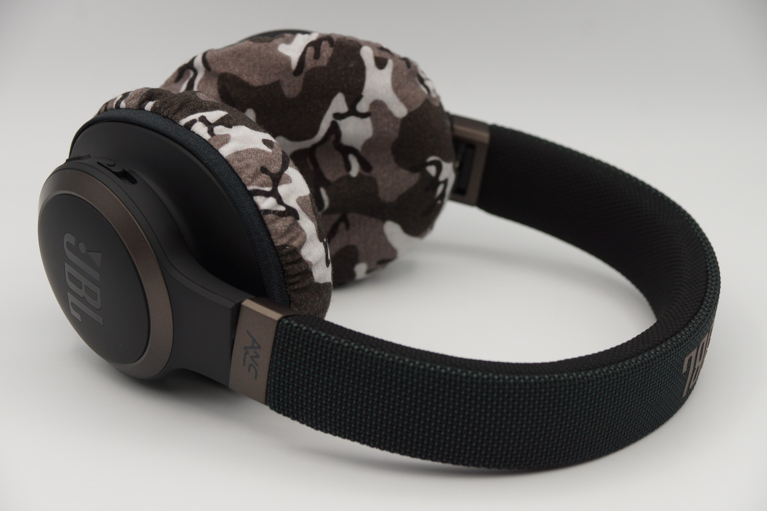 JBL LIVE650BTNCのイヤーパッド与mimimamo兼容 
