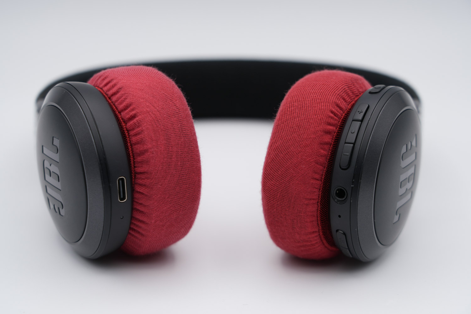 JBL LIVE670NCのイヤーパッド与mimimamo兼容