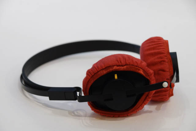 Teenage Engineering M-1のイヤーパッド与mimimamo兼容 
