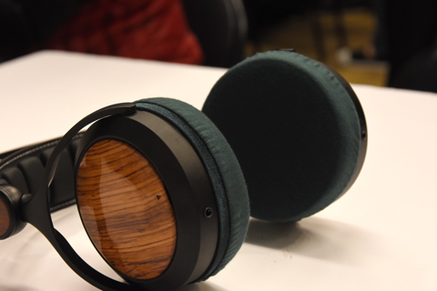 Monolith M560のイヤーパッド与mimimamo兼容 
