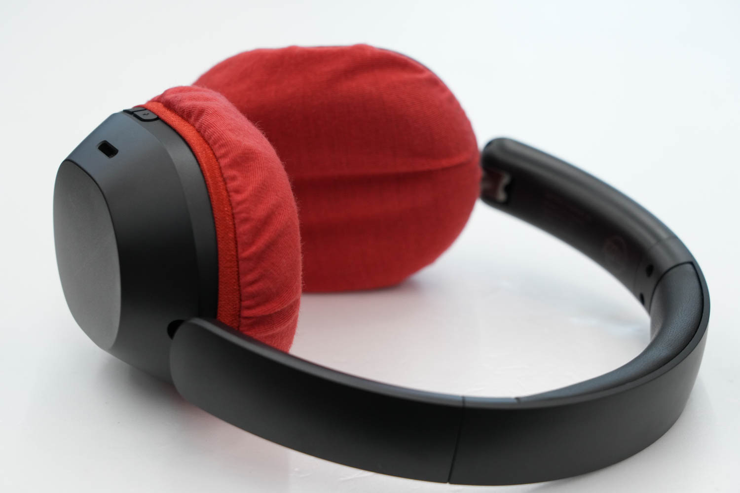 MEE audio MATRIX CINEMA 3Dのイヤーパッド与mimimamo兼容