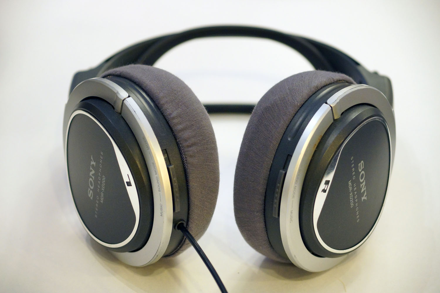 Sony MDR-XD200のイヤーパッド与mimimamo兼容 

