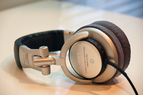 SONY MDR-Z700DJのイヤーパッド与mimimamo兼容 
