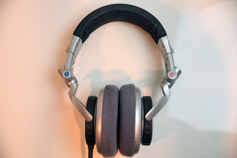 SONY MDR-Z700DJのイヤーパッド与mimimamo兼容 
