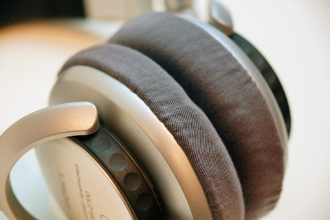 SONY MDR-Z700DJのイヤーパッド与mimimamo兼容 

