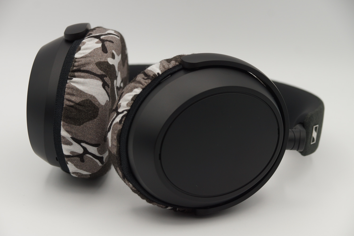 SENNHEISER MOMENTUM 4 Wirelessのイヤーパッド与mimimamo兼容