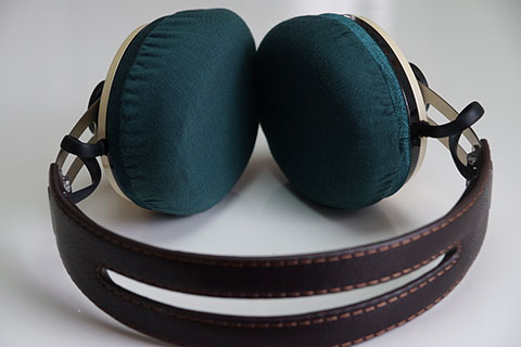 SENNHEISER MOMENTUM M2AEBTのイヤーパッド与mimimamo兼容 
