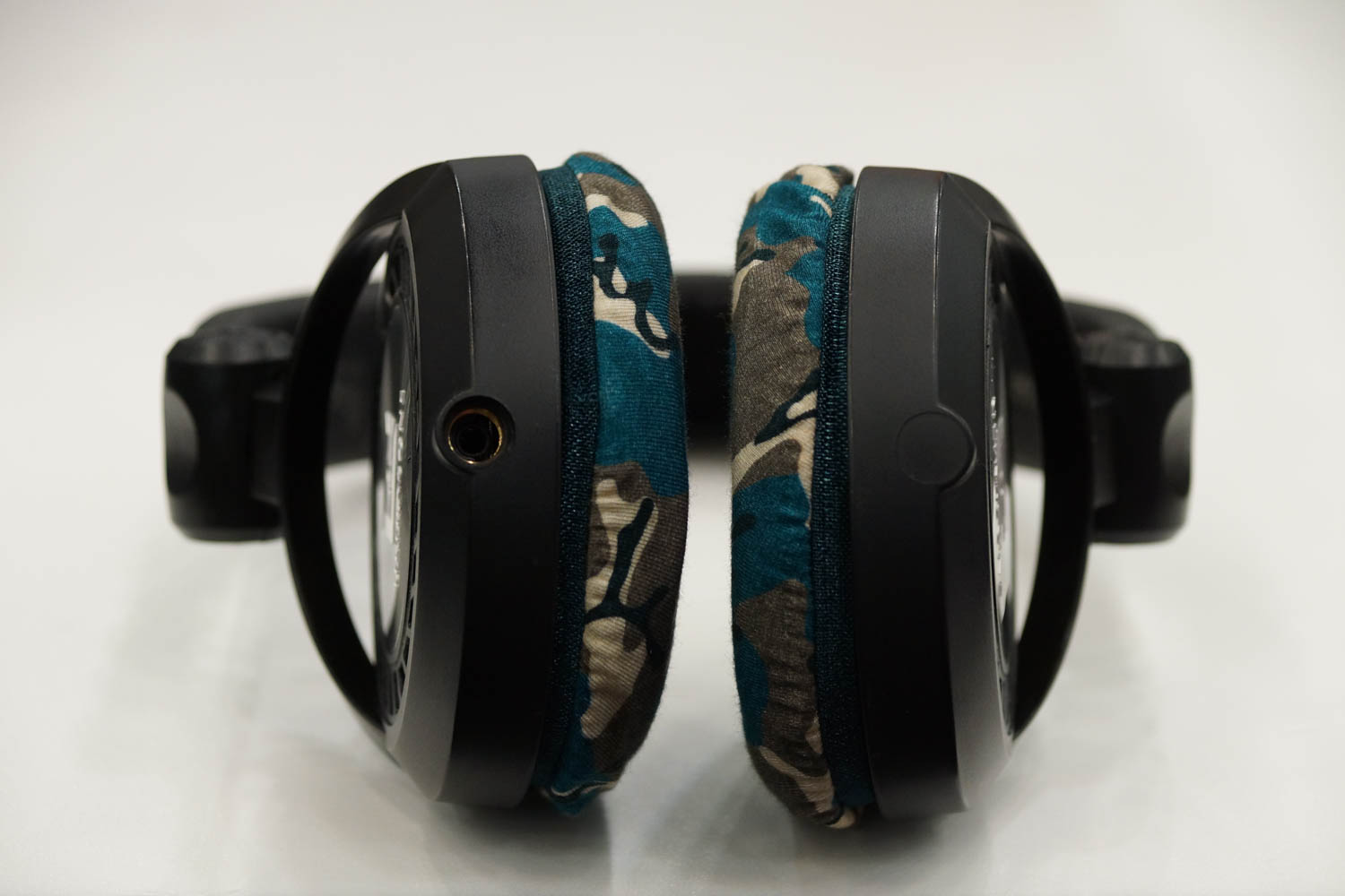ULTRASONE PRO2900のイヤーパッド与mimimamo兼容
