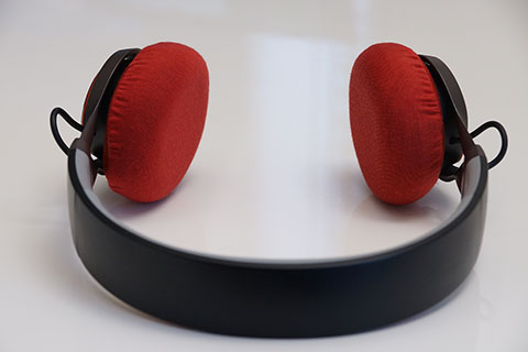 Jabra REVO Wirelessのイヤーパッド与mimimamo兼容 
