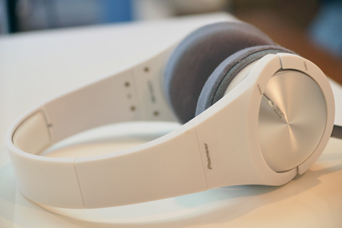 Pioneer SE-MX7のイヤーパッド与mimimamo兼容 
