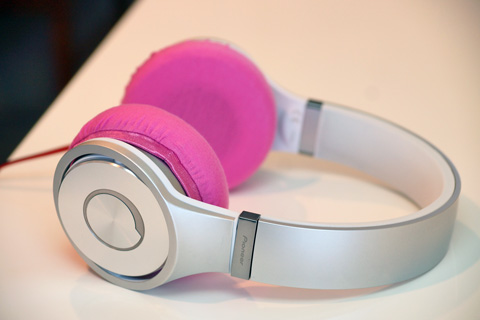 Pioneer SE-MX9のイヤーパッド与mimimamo兼容 
