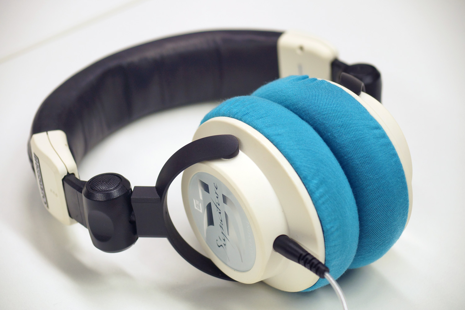 ULTRASONE Signature DJのイヤーパッド与mimimamo兼容