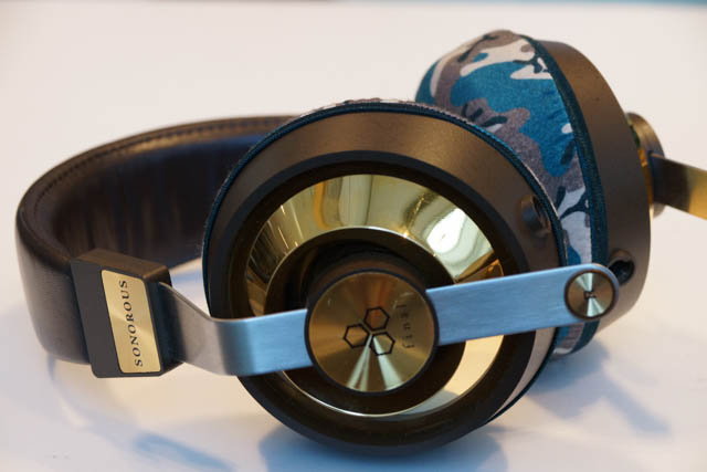 final SONOROUS VIIIのイヤーパッド与mimimamo兼容 
