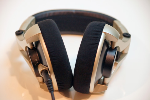 Shure SRH750DJのイヤーパッド与mimimamo兼容 
