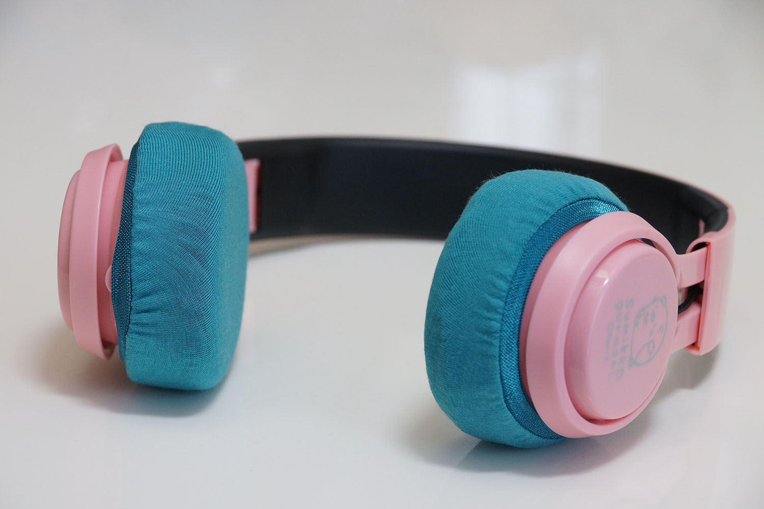 San-X Sumikkogurashi Bluetooth ワイヤレスヘッドホンのイヤーパッド与mimimamo兼容 
