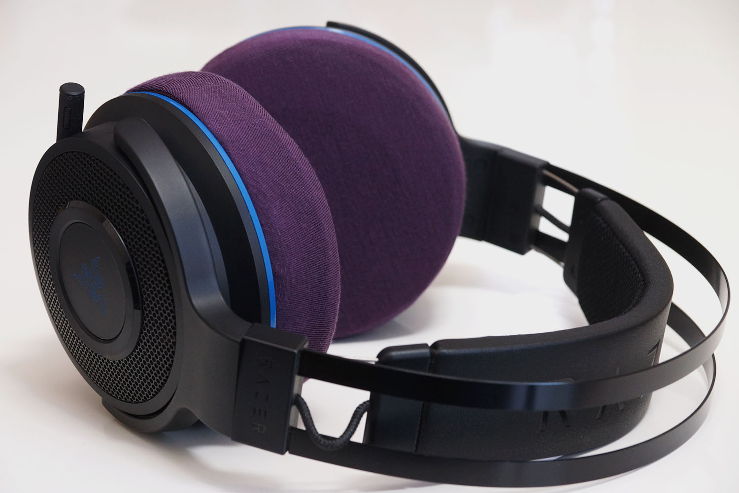 Razer Thresher Ultimate For PS4のイヤーパッド与mimimamo兼容 
