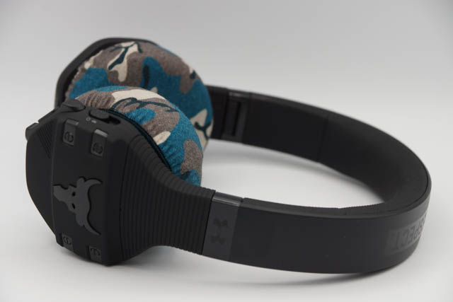 JBL UA Sport Wireless Trainのイヤーパッド与mimimamo兼容 
