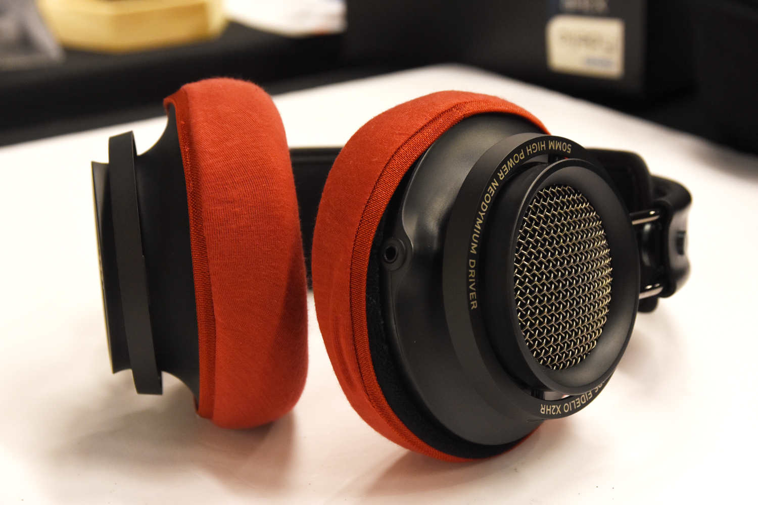 Philips Fidelio X2HR ear pads compatible with mimimamo