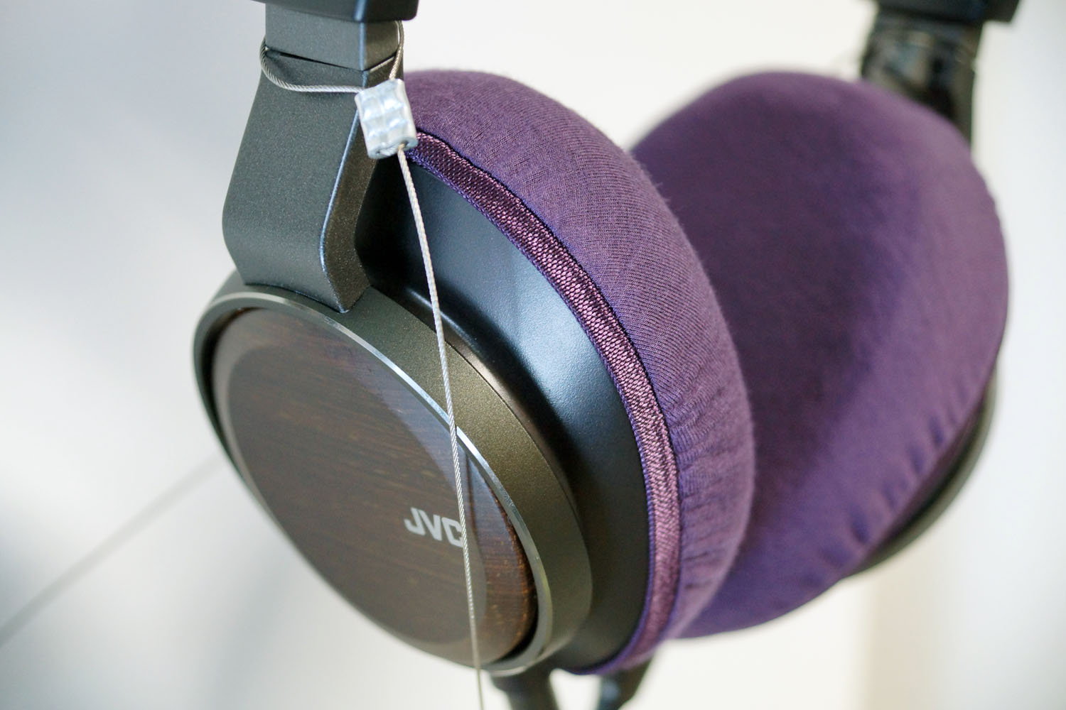 JVC HA-SW01 ear pads compatible with mimimamo